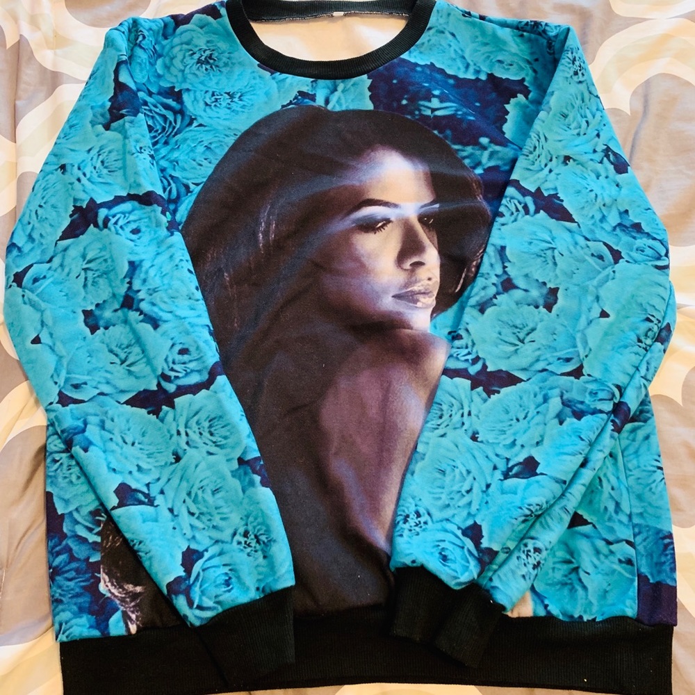 Aaliyah Crew Neck